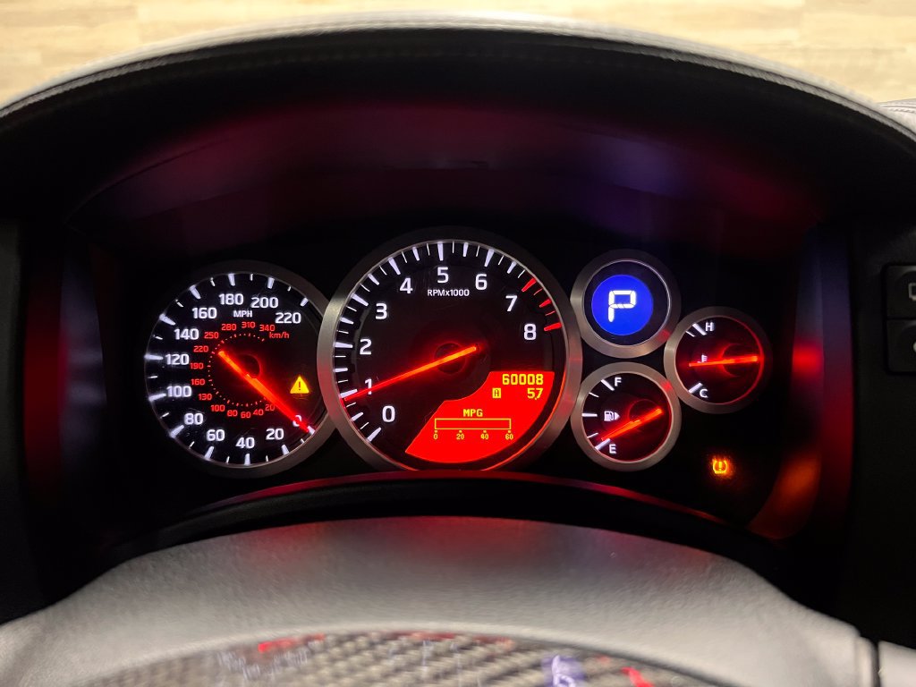 Used 2010 Nissan GT-R Premium AWD/4WD image 24