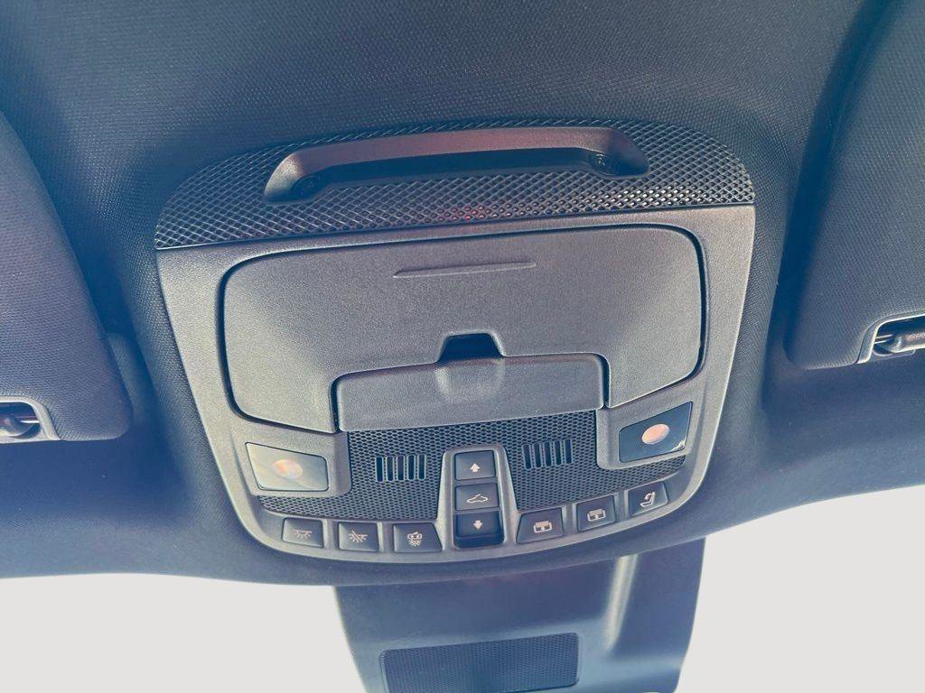 Used 2021 Lincoln Navigator L Reserve w/ Luxury Package image 44