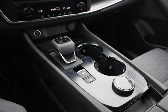Certified 2023 Nissan Rogue SV AWD/4WD image 26