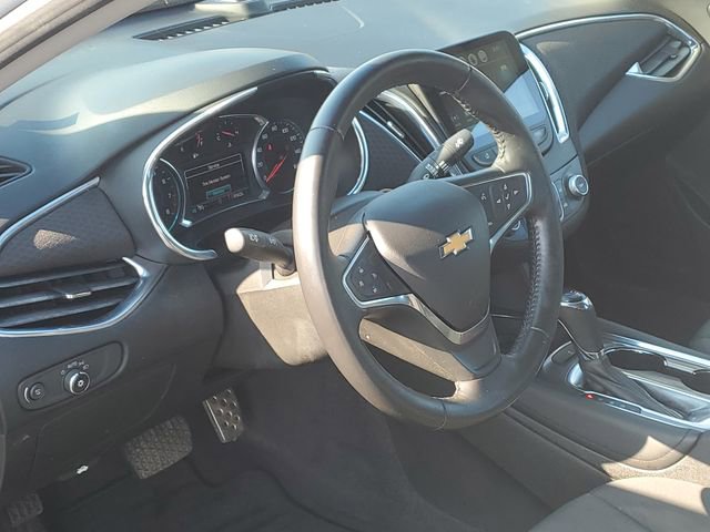 Certified 2017 Chevrolet Malibu LT image 10