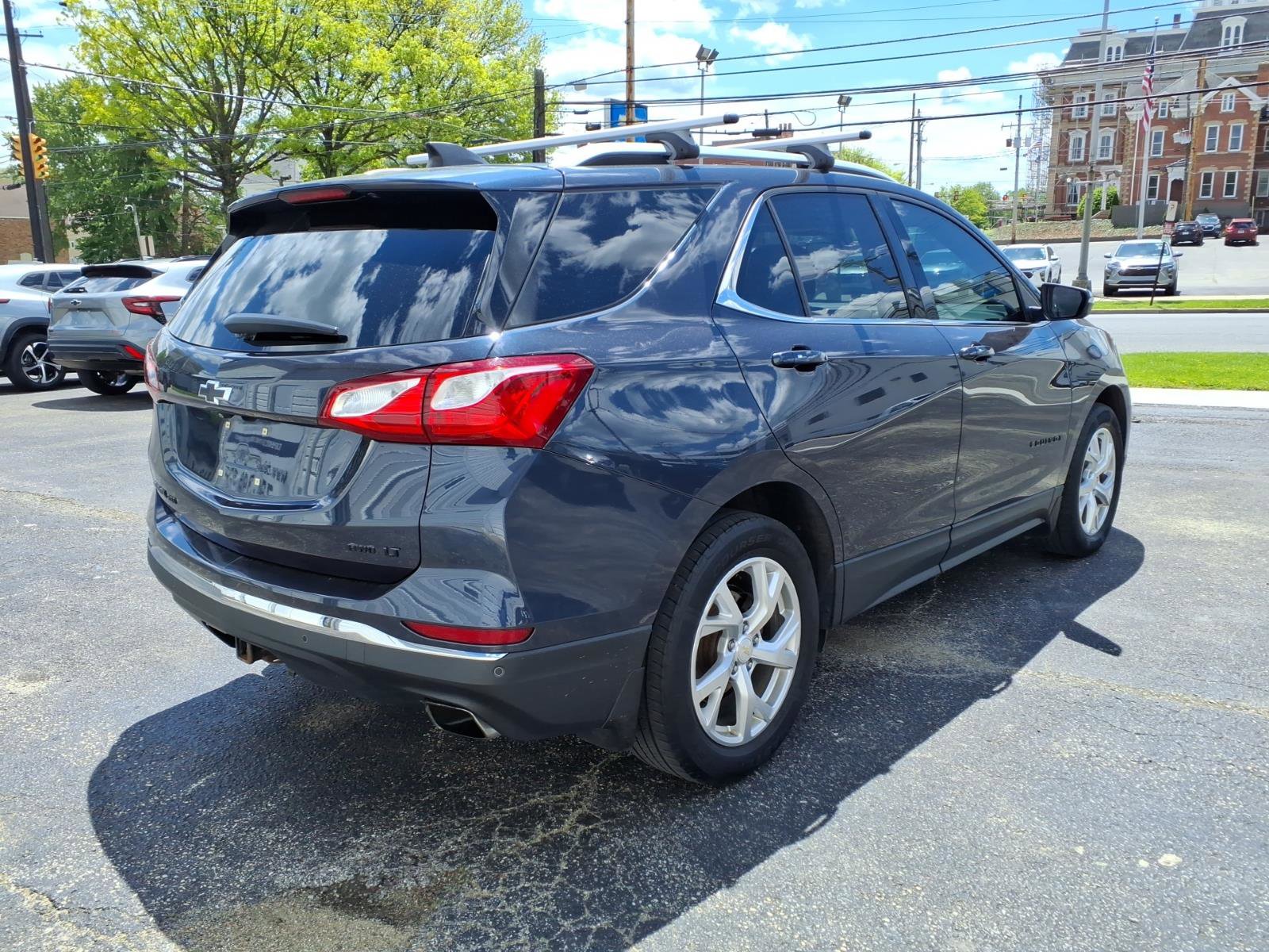 Used 2019 Chevrolet Equinox LT w/ Sun & Navigation Package AWD/4WD image 5