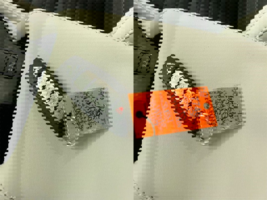 New 2025 Mitsubishi Outlander SE image 14