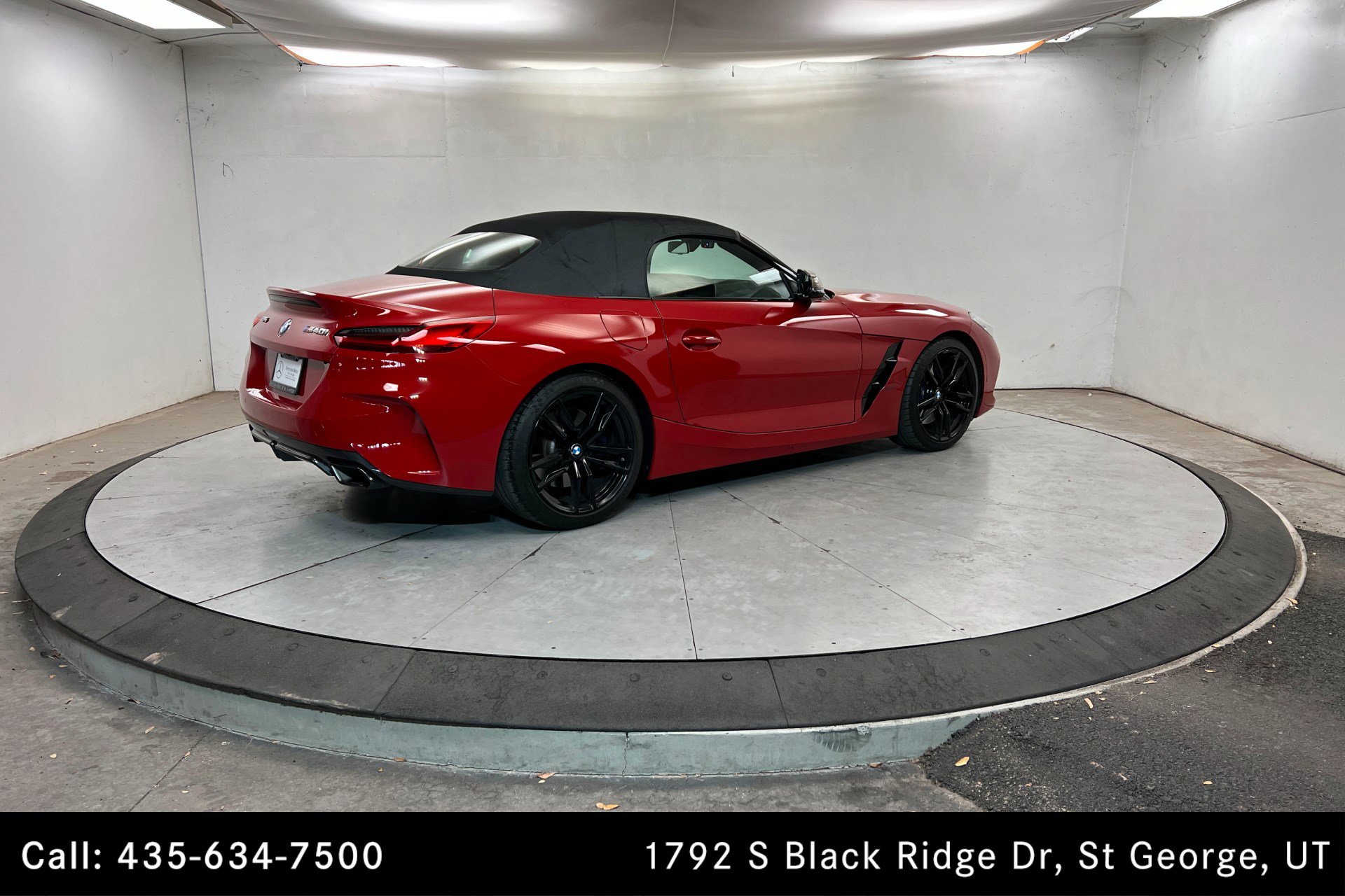 Used 2020 BMW Z4 M40i w/ Executive Package image 5