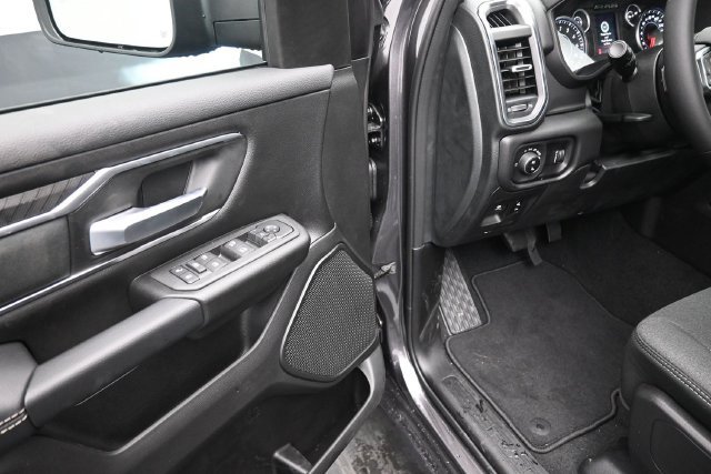 New 2027 RAM 1500 4x4 Crew Cab image 17