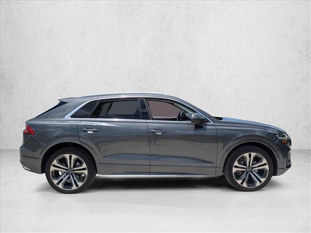 Used 2022 Audi Q8 Premium Plus AWD/4WD image 4