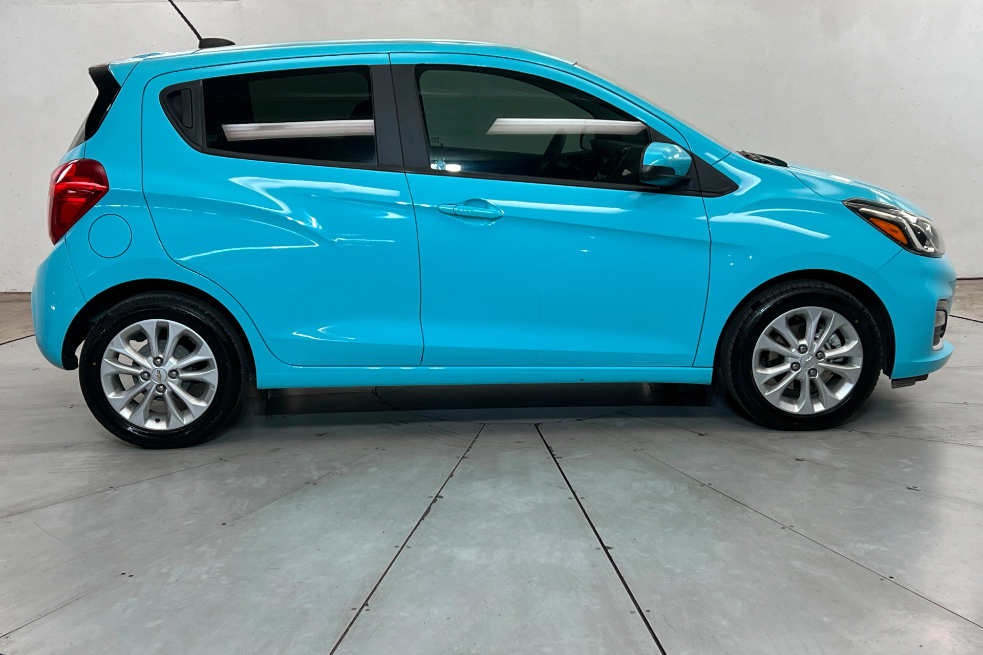 Used 2022 Chevrolet Spark LT image 7