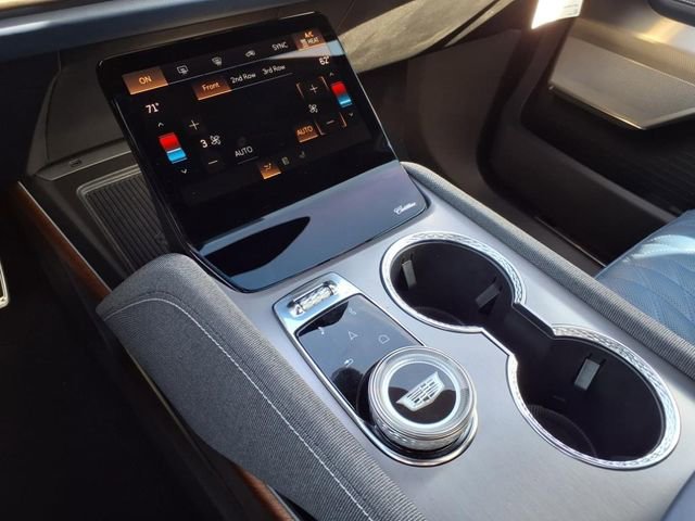 New 2026 Cadillac Vistiq Premium Luxury image 33