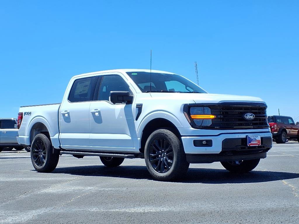 New 2025 Ford F150 XLT w/ Equipment Group 302A MID image 2