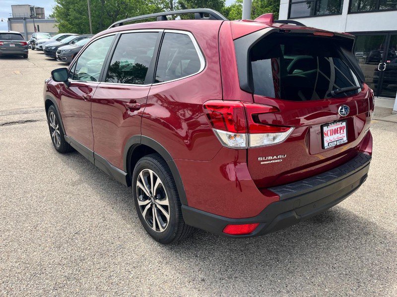 Used 2022 Subaru Forester Limited AWD/4WD image 7