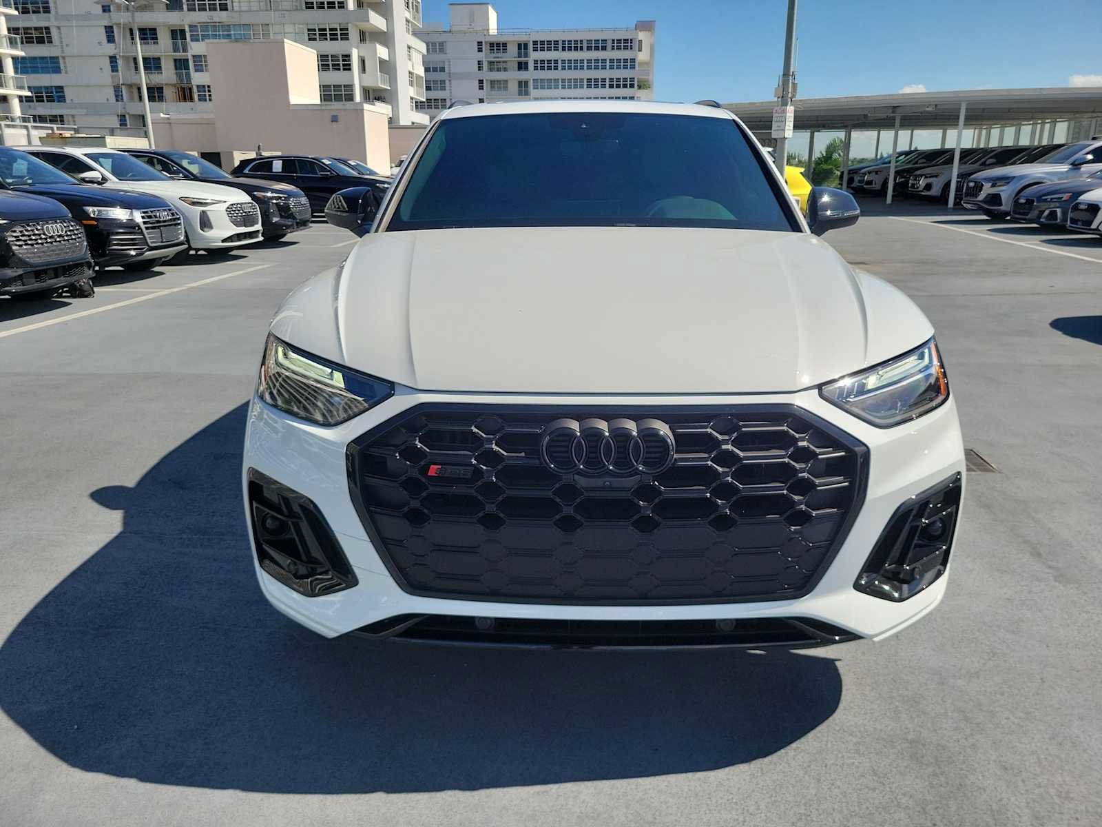 Certified 2025 Audi SQ5 Premium Plus AWD/4WD image 9