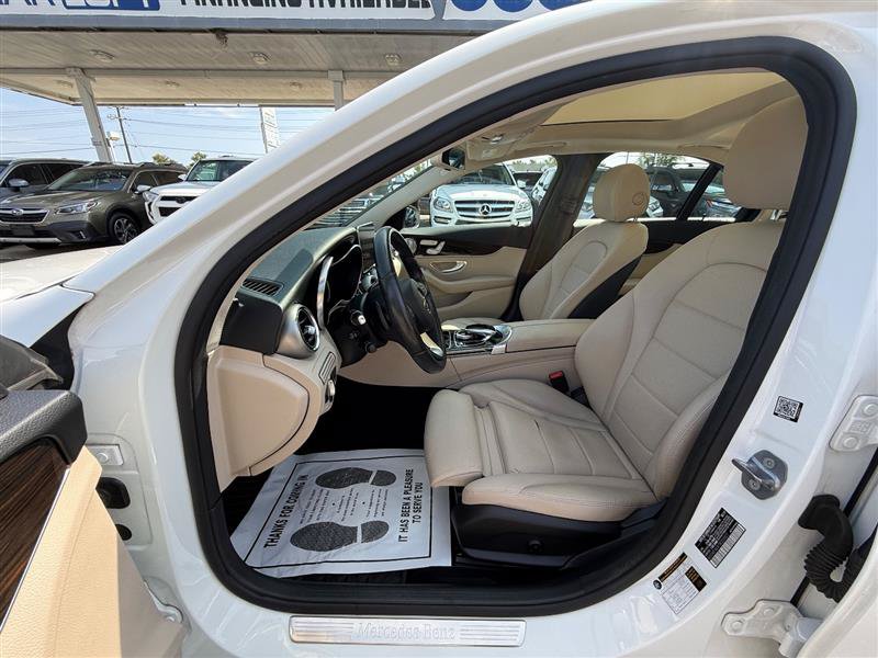Used 2018 Mercedes-Benz C 300 4MATIC Sedan image 19