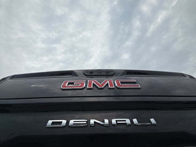 Used 2024 GMC Sierra 1500 Denali AWD/4WD image 10