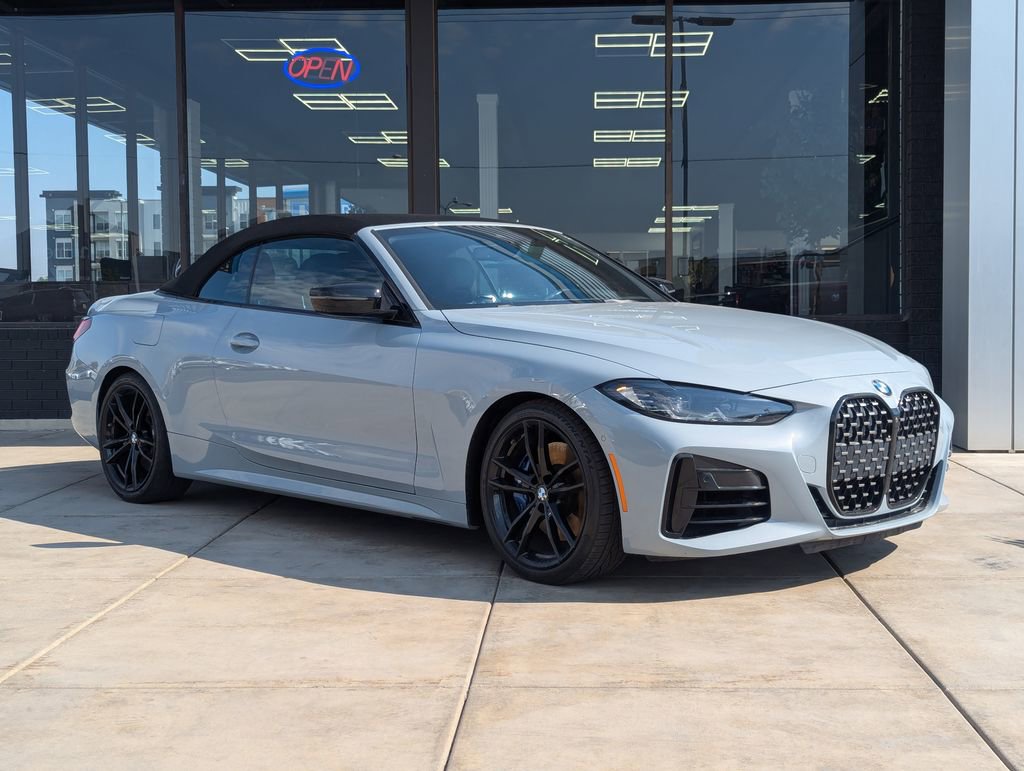 Used 2022 BMW M440i Convertible w/ Premium Package image 1