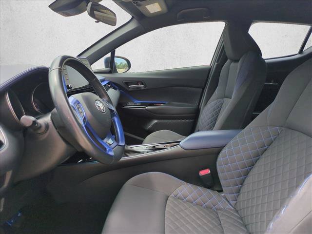 Used 2021 Toyota C-HR XLE FWD image 15