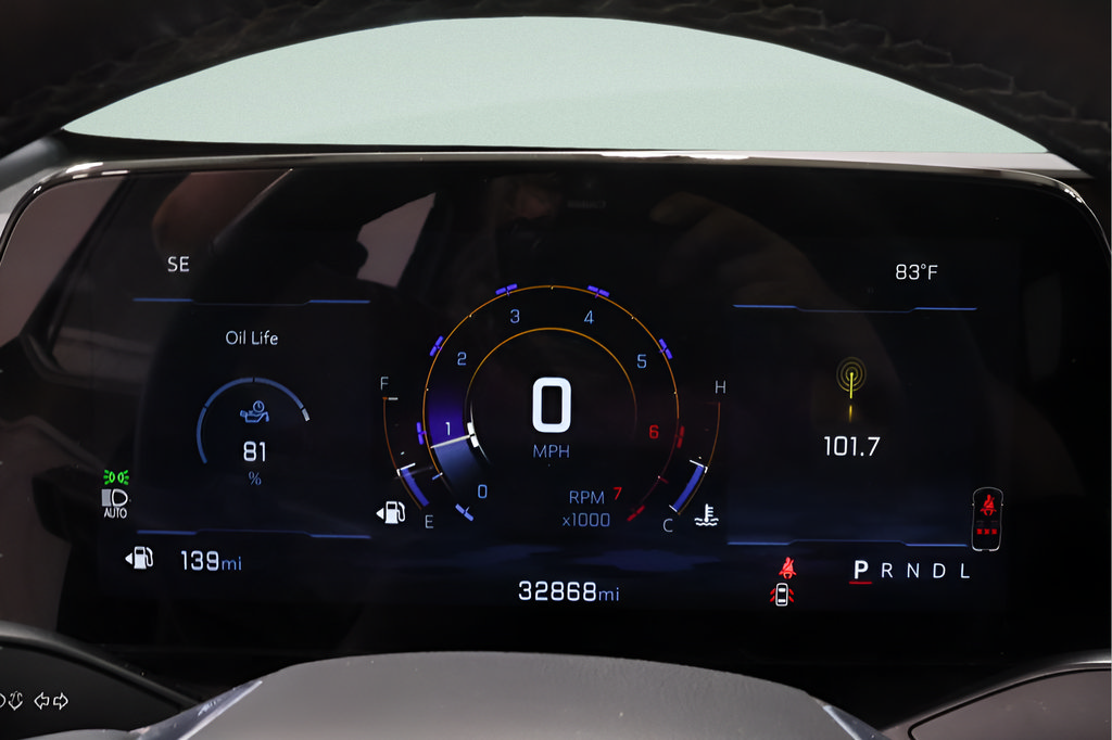 Used 2025 Chevrolet Equinox LT FWD image 15