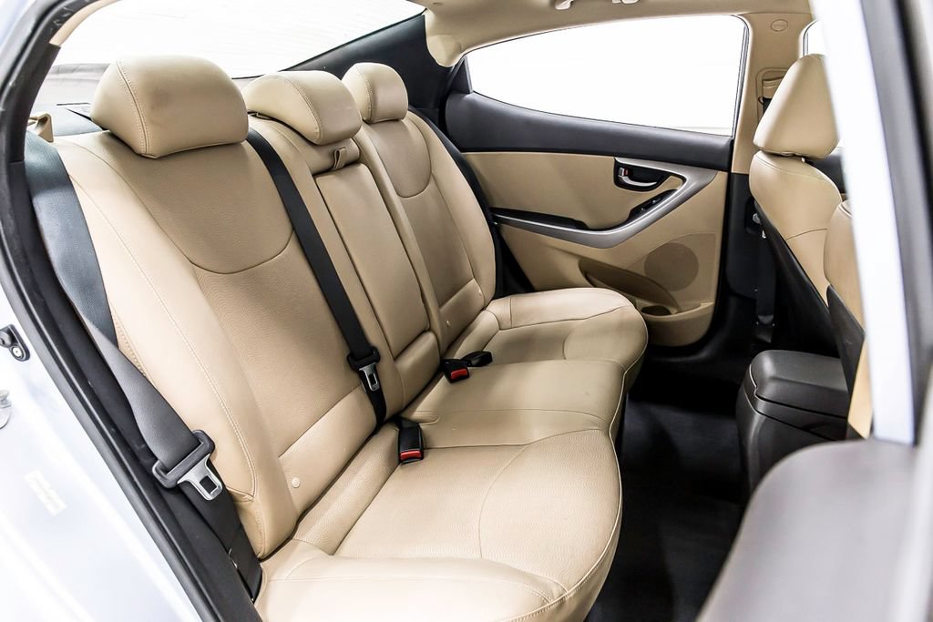 Used 2012 Hyundai Elantra Limited w/ Technology Pkg 5 FWD image 31