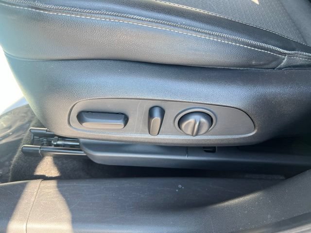 Used 2021 Buick Encore GX Select w/ Sport Touring Package FWD image 18