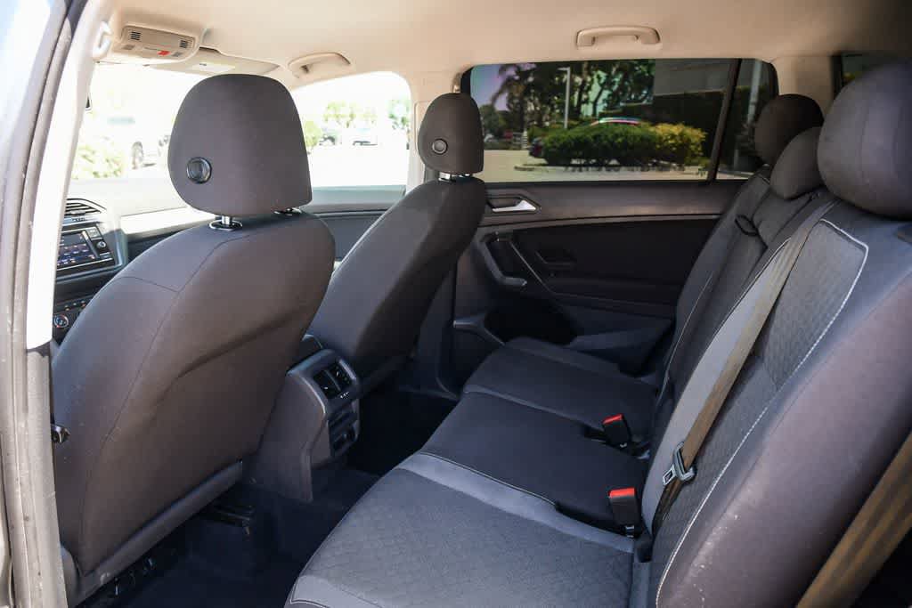 Used 2021 Volkswagen Tiguan S FWD image 16