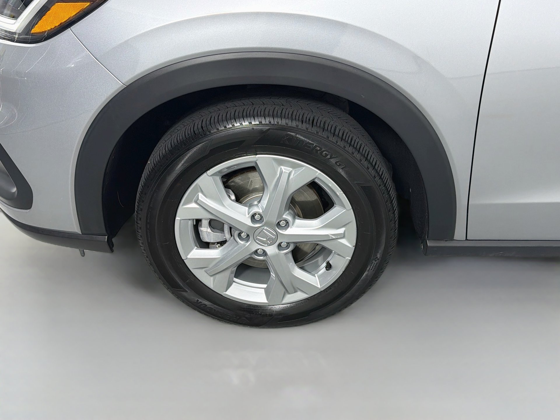 Certified 2024 Honda HR-V LX image 37
