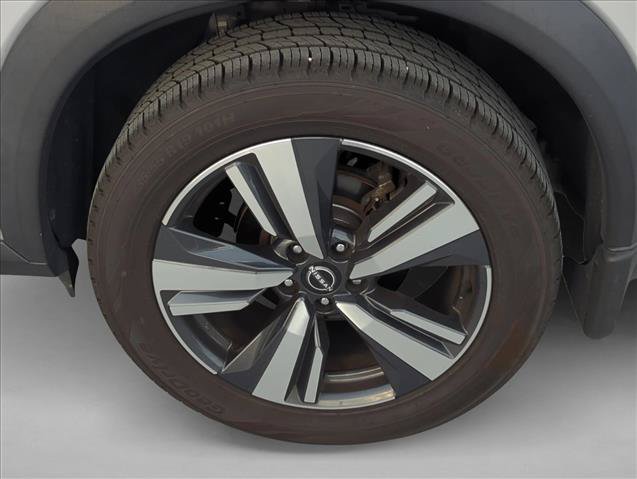 Used 2023 Nissan Rogue SL w/ SL Premium Package FWD image 7