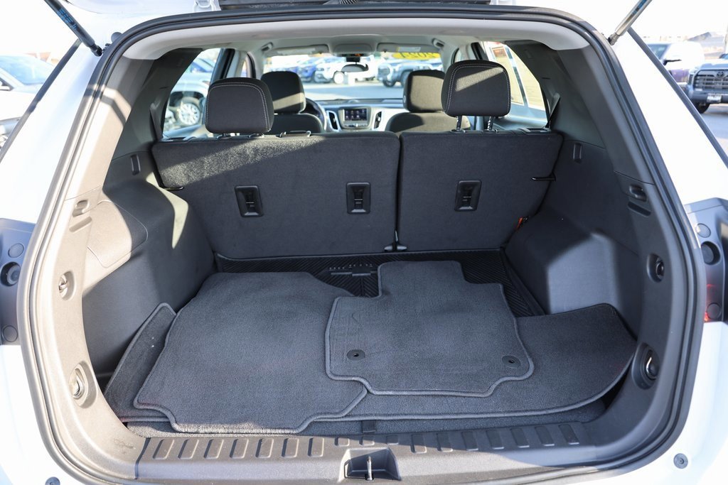 Used 2024 Chevrolet Equinox LS image 8