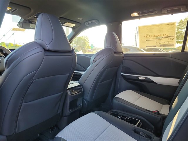New 2026 Lexus TX 500h AWD image 14