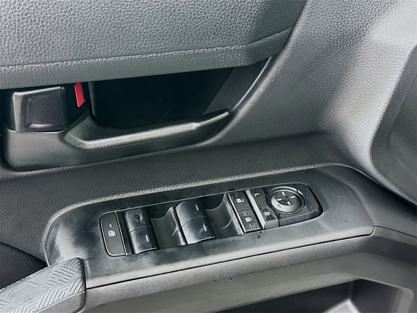 New 2025 Toyota Tacoma SR5 image 18