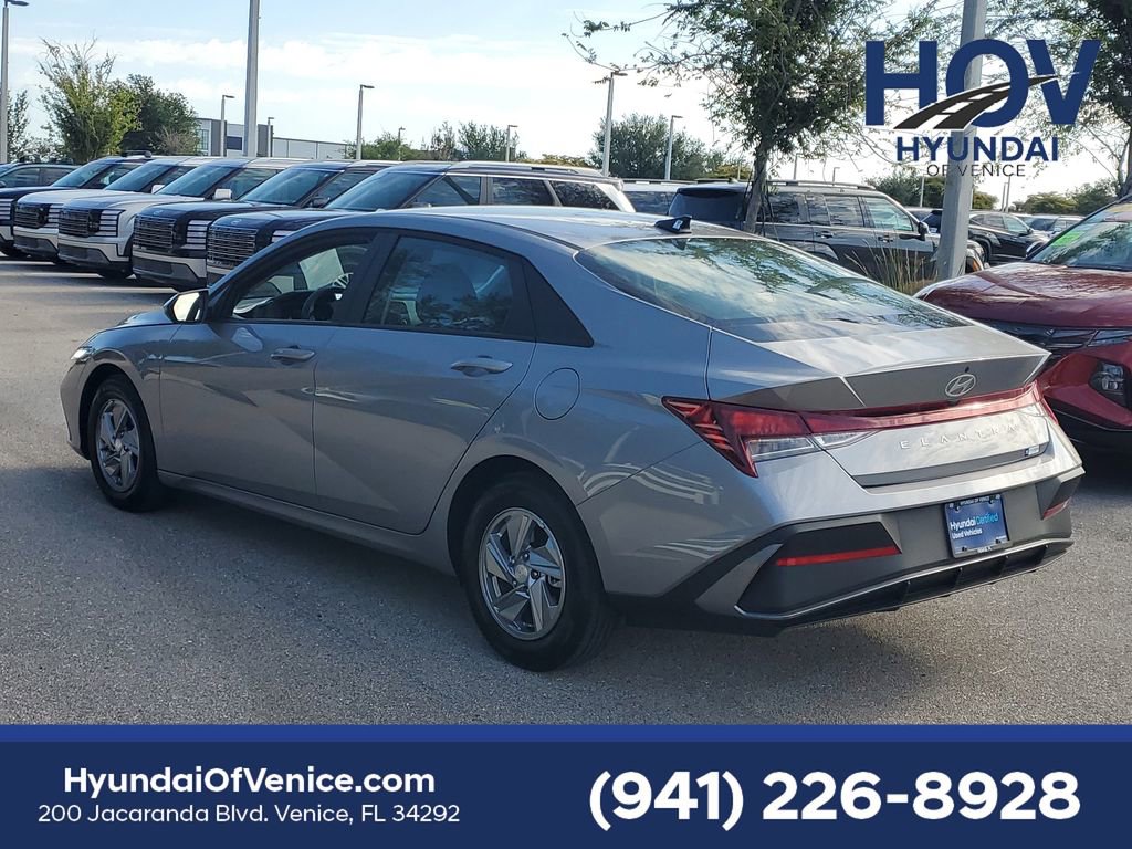 Certified 2026 Hyundai Elantra SE FWD image 7