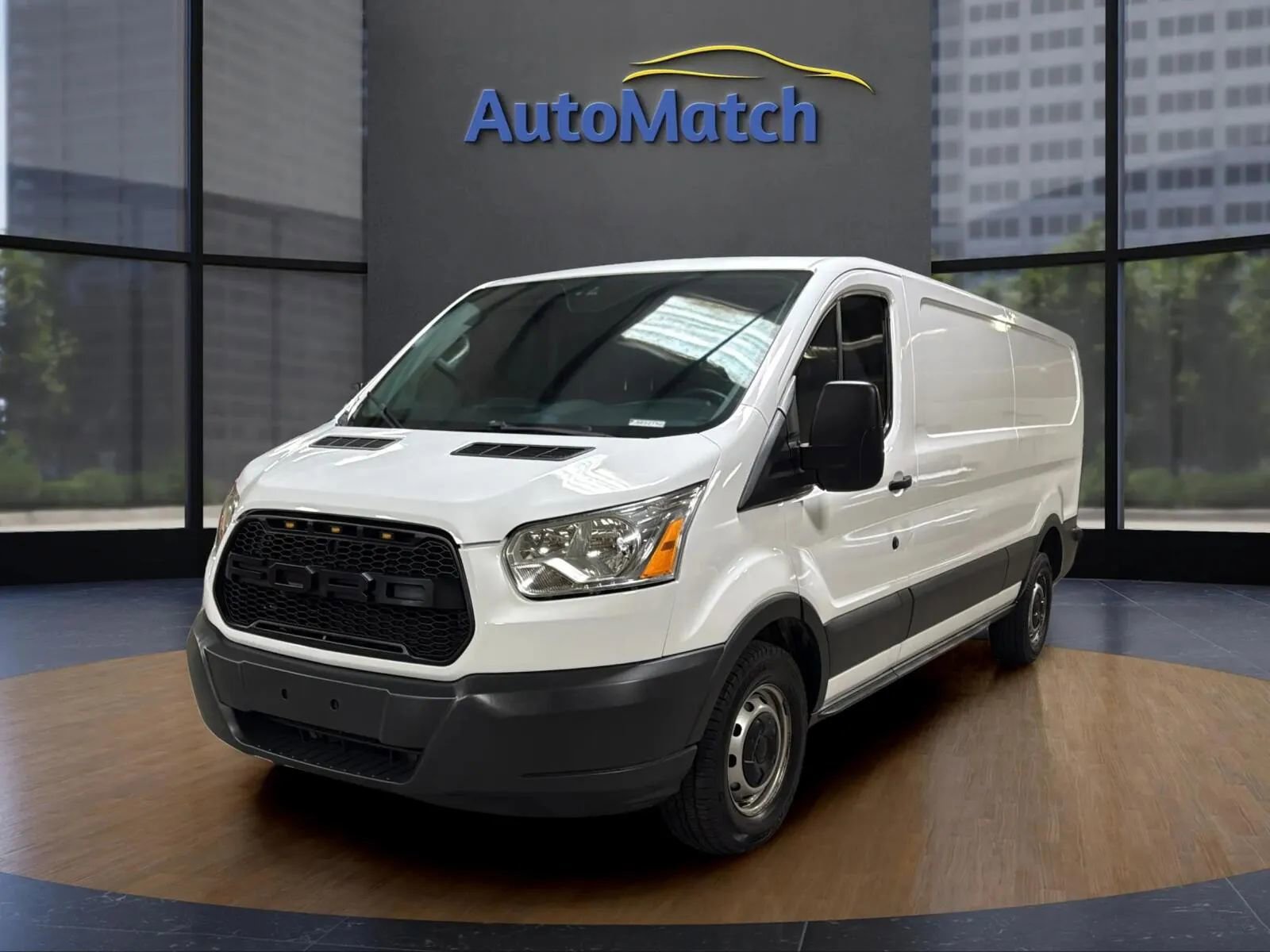 Used 2018 Ford Transit 250 148 Low Roof image 3