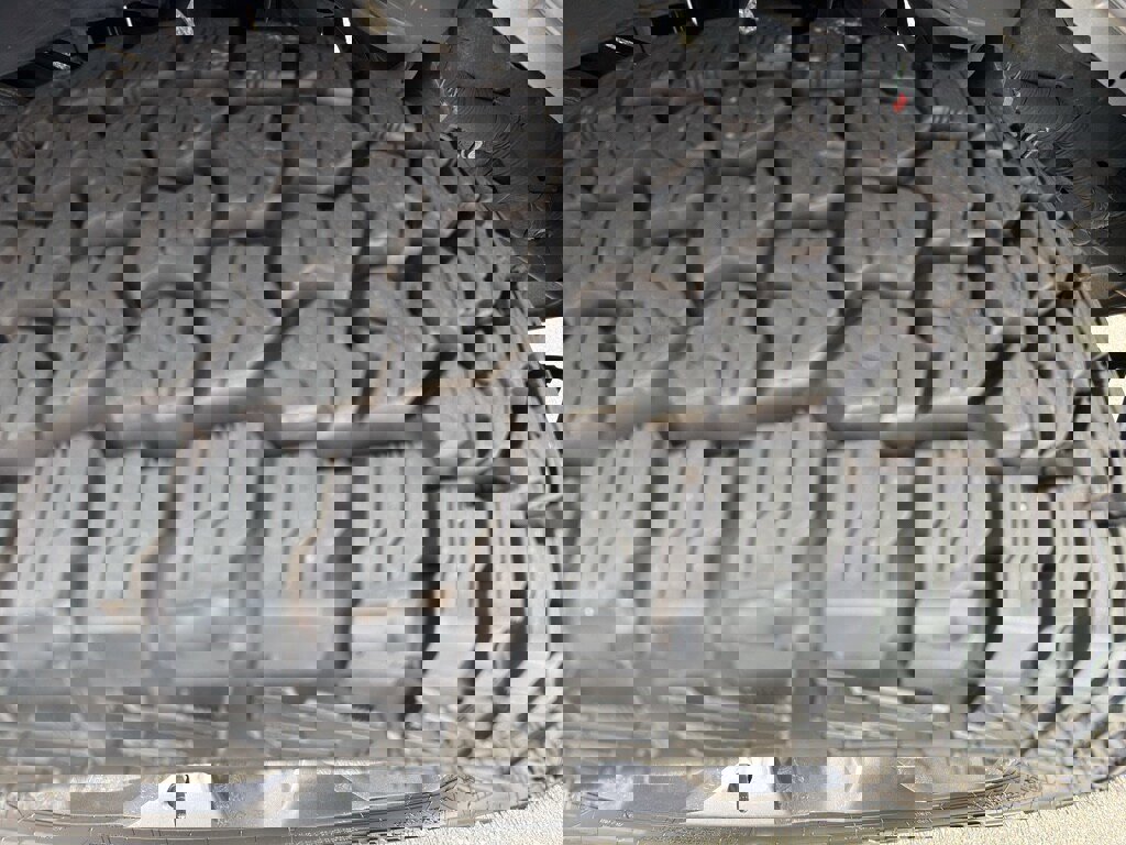 Used 2021 RAM 1500 Big Horn w/ Built-to-serve Edition image 11