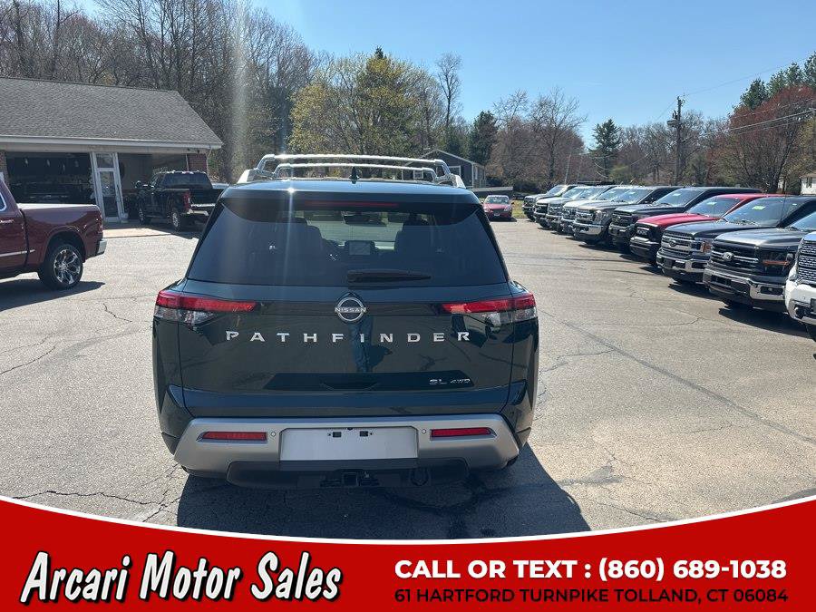 Used 2023 Nissan Pathfinder SL w/ SL Premium Package AWD/4WD image 4