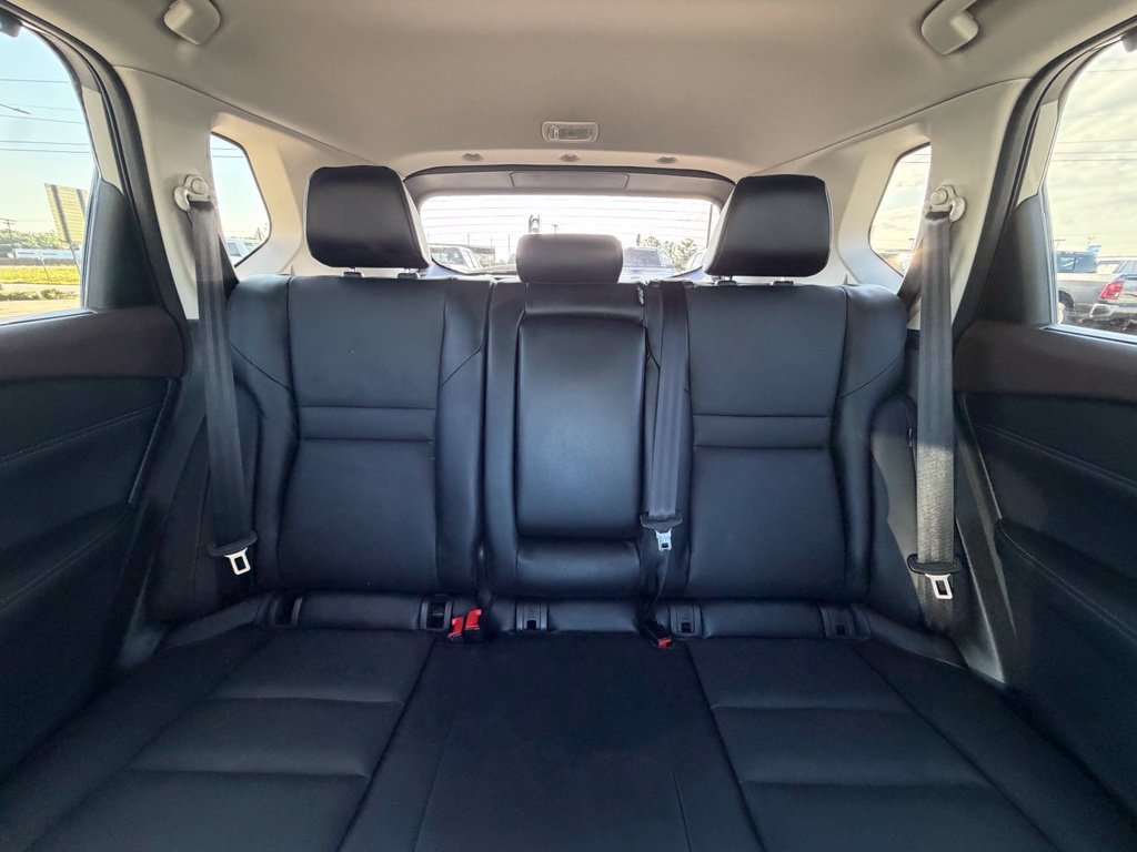 Used 2021 Nissan Rogue SV w/ Premium Package FWD image 26