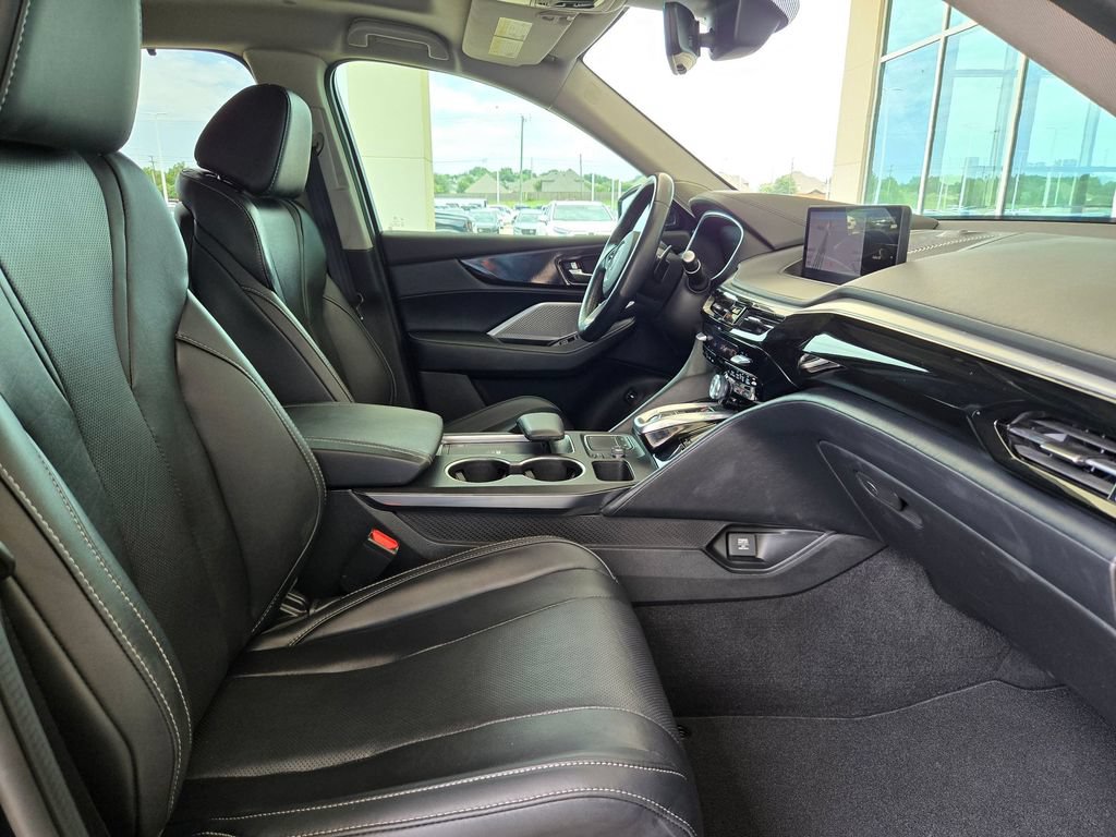 Used 2023 Acura MDX w/ Technology Package FWD image 28