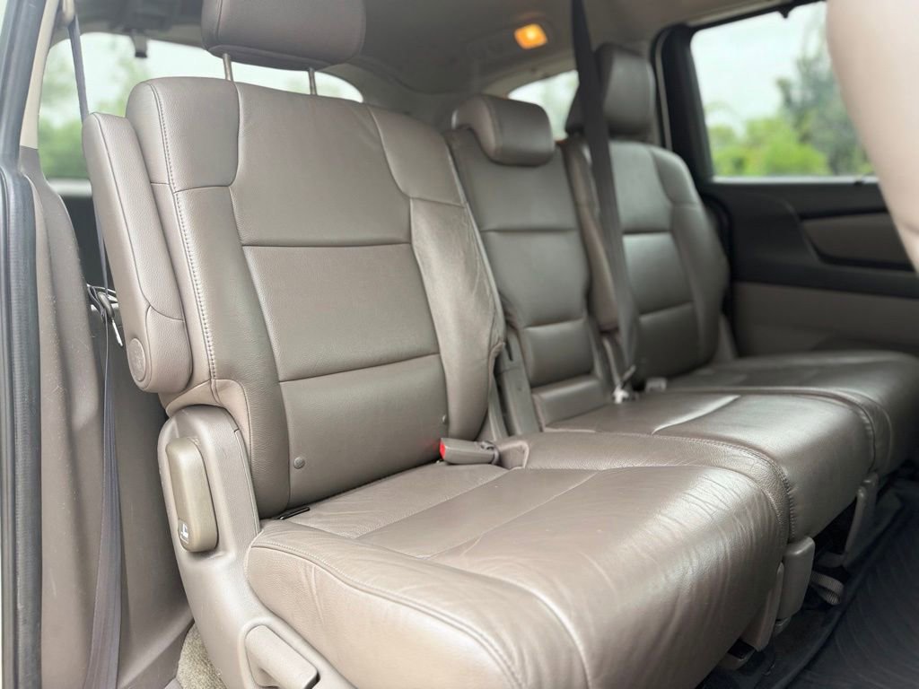 Used 2015 Honda Odyssey Touring Elite image 20