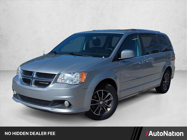 Used 2017 Dodge Grand Caravan SXT FWD image 1