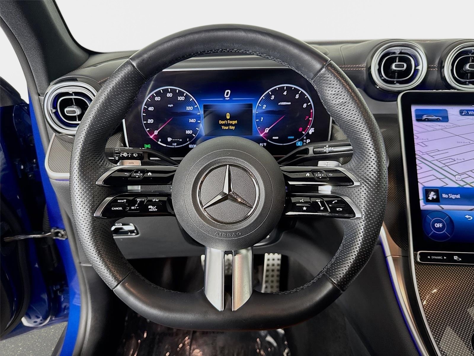 Used 2023 Mercedes-Benz GLC 300 4MATIC image 12