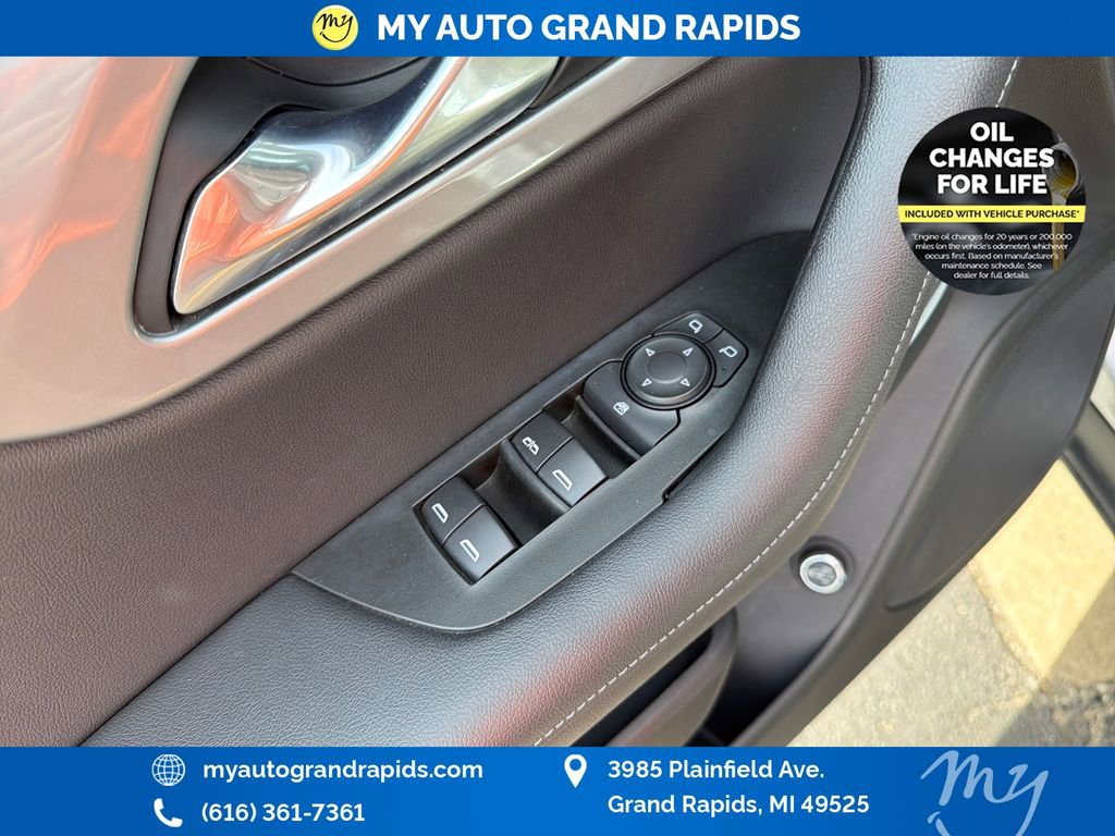 Used 2019 Chevrolet Blazer LT AWD/4WD image 11