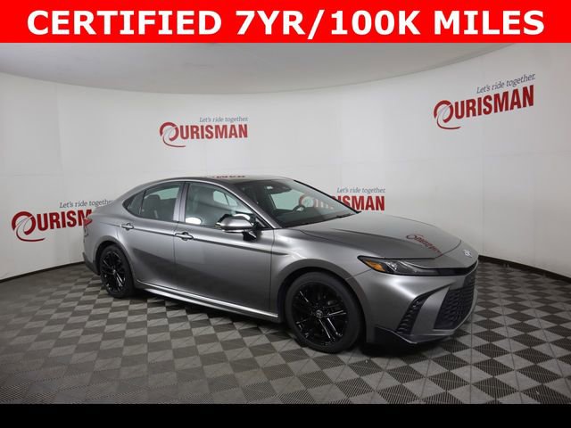 Used 2025 Toyota Camry SE FWD image 11