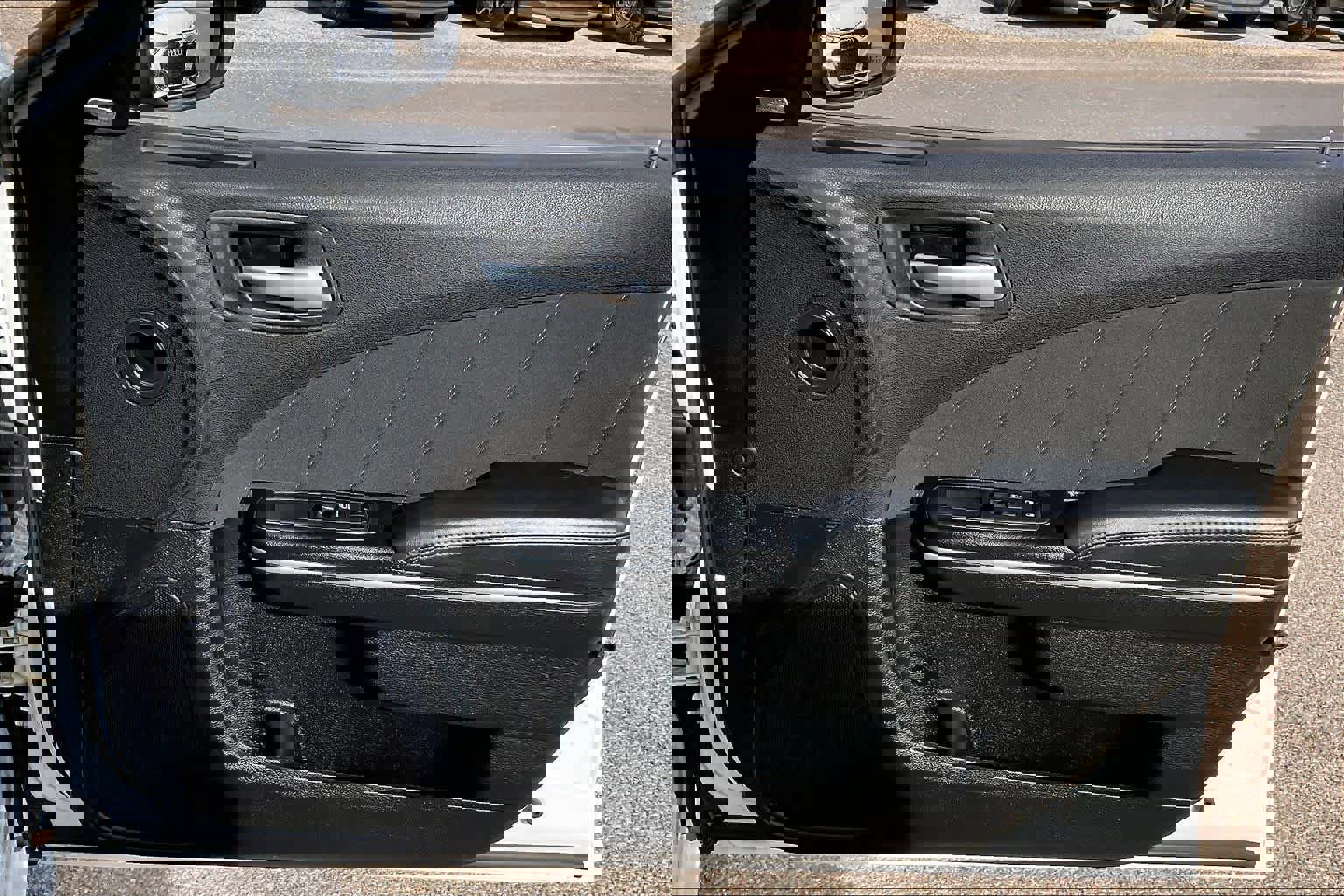 Used 2023 Dodge Charger SXT image 22