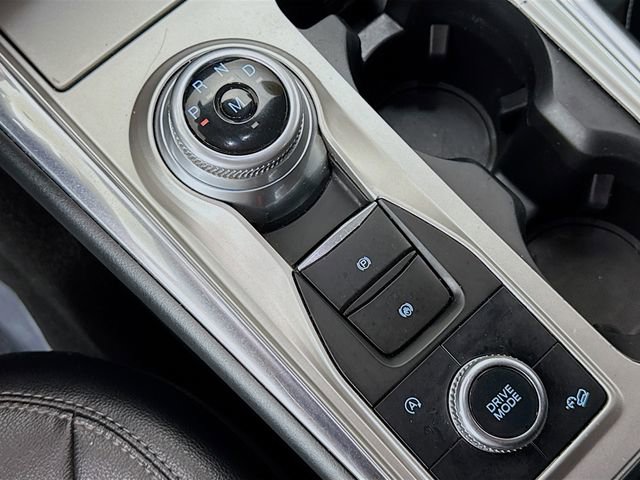 Used 2020 Ford Explorer XLT w/ Equipment Group 202A image 17