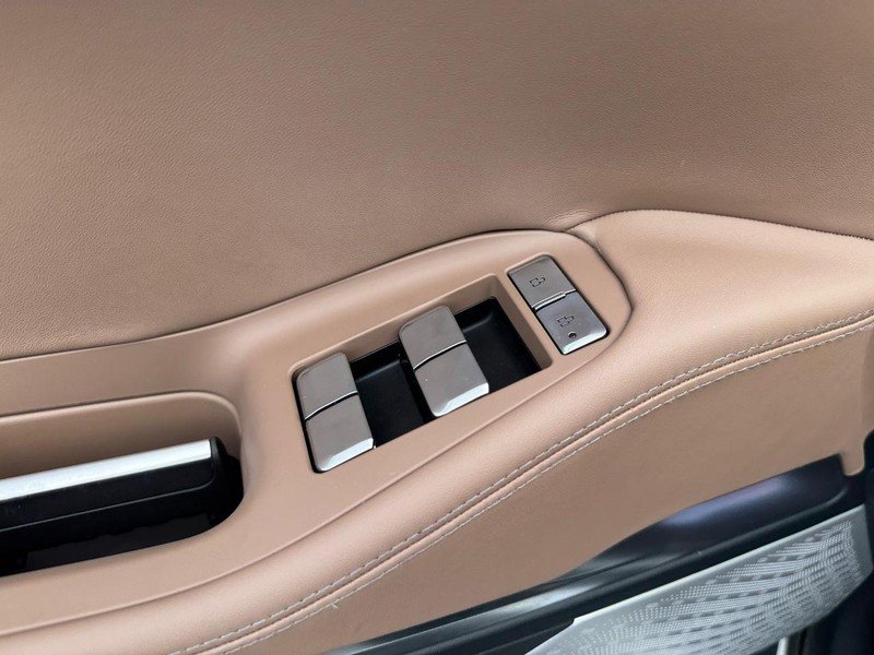 New 2025 Lincoln Navigator L Black Label image 21