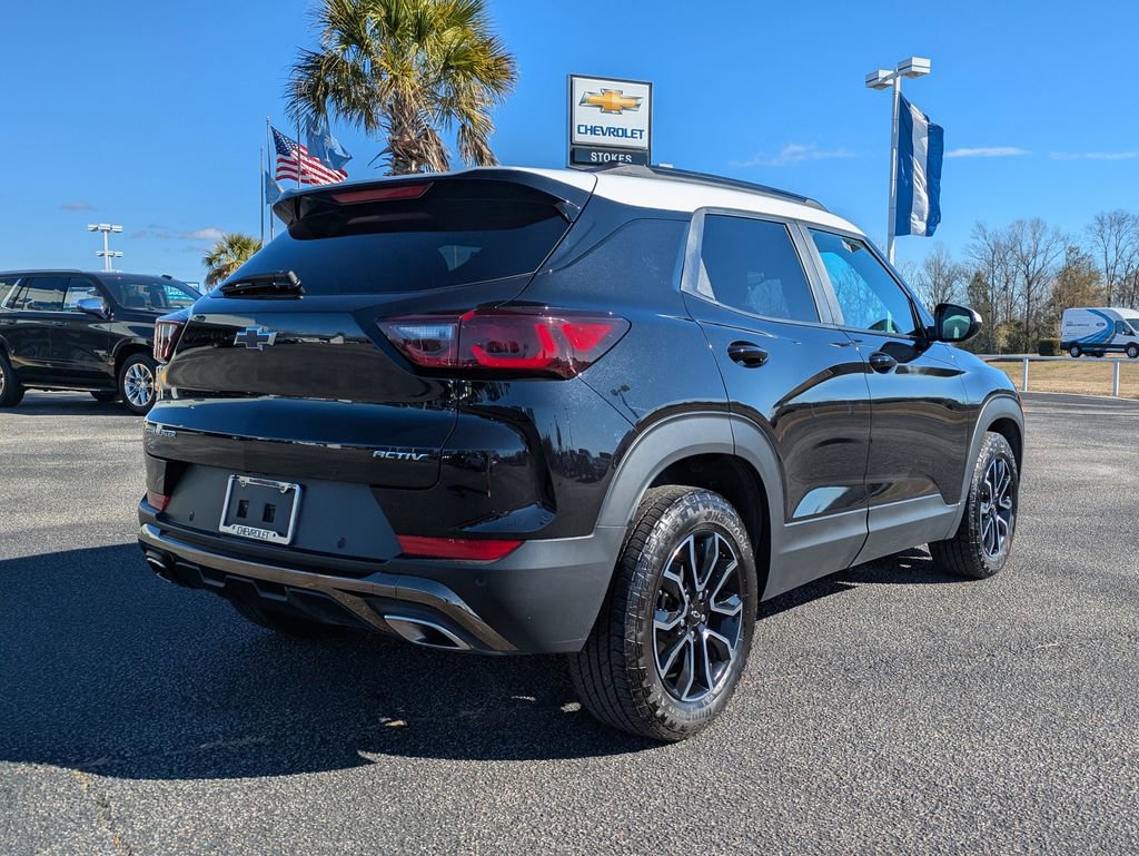 Used 2025 Chevrolet TrailBlazer ACTIV w/ Convenience Package image 5