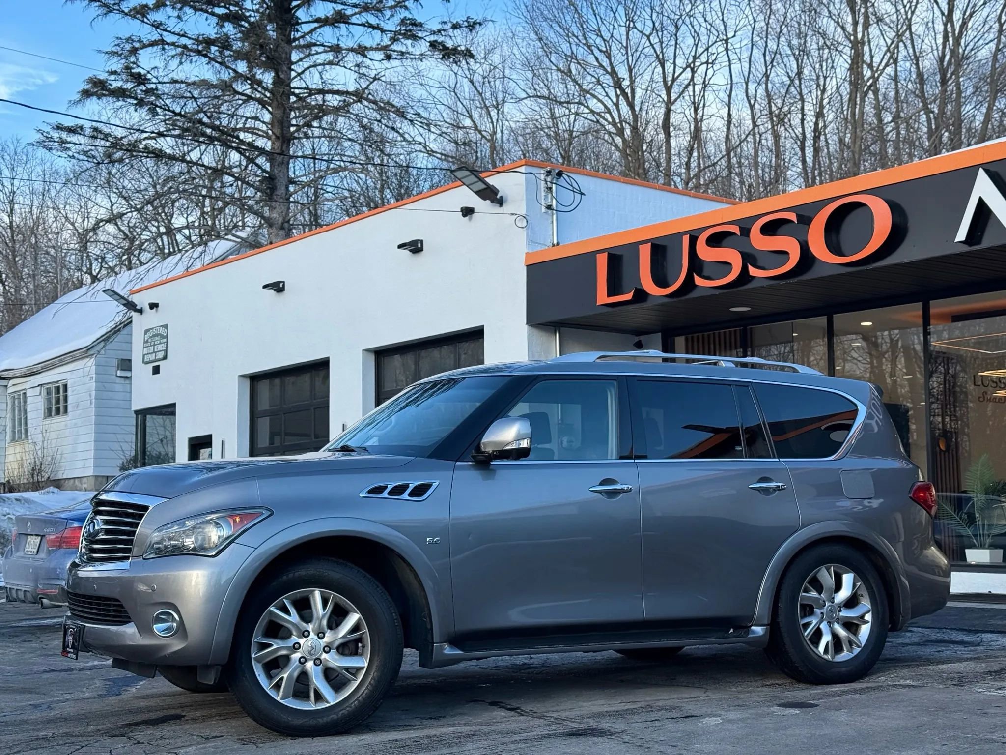 Used 2014 INFINITI QX80 4WD w/ Theater Package image 62