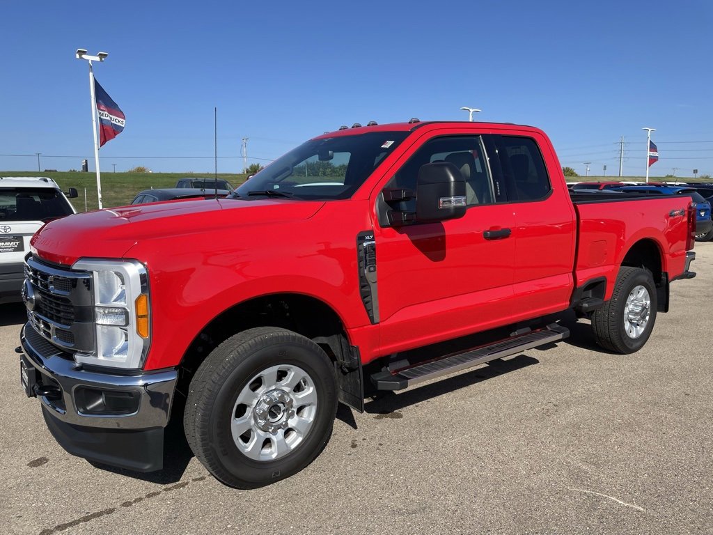 Used 2023 Ford F250 XLT image 6