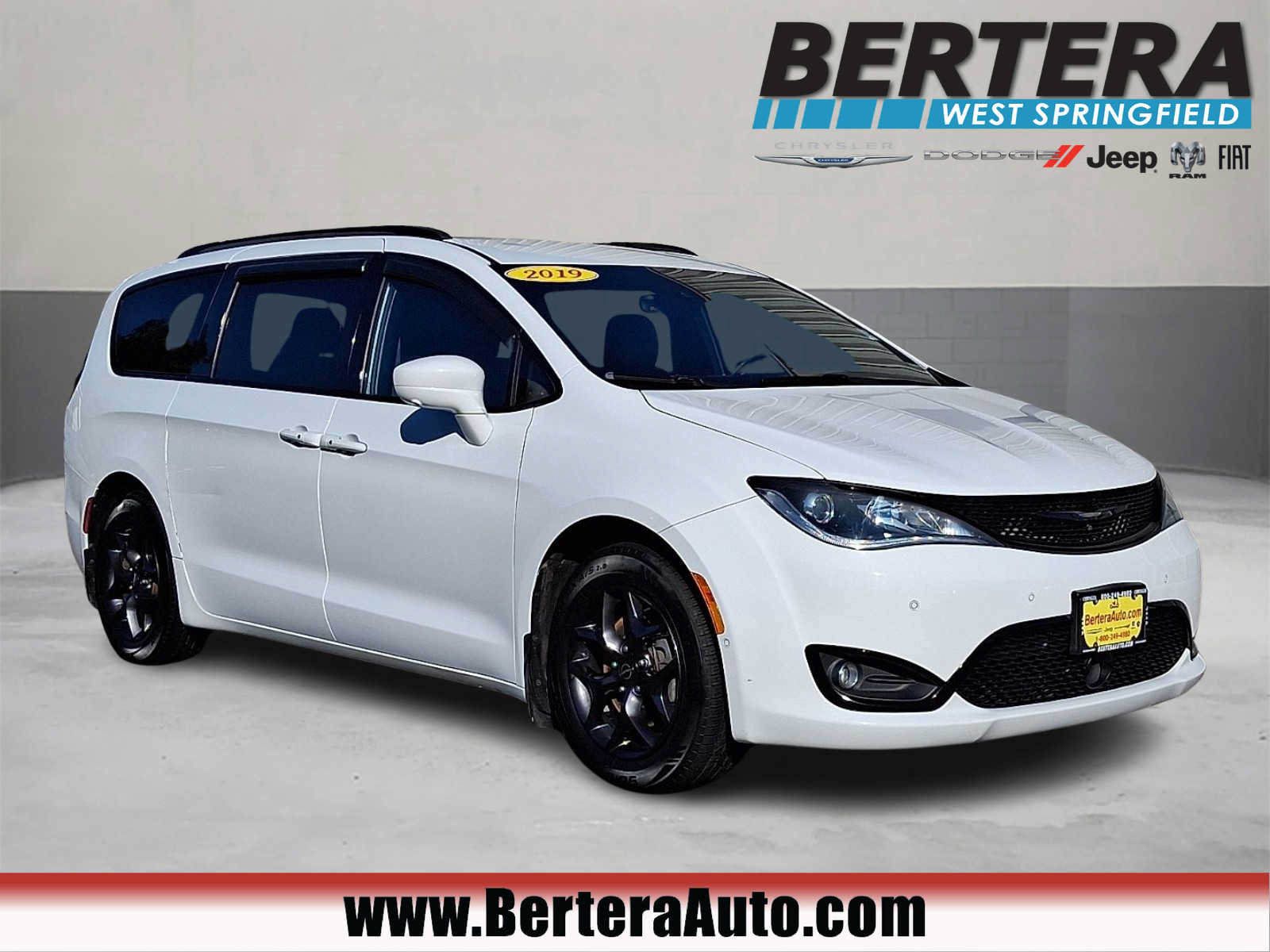 Used 2019 Chrysler Pacifica Touring-L