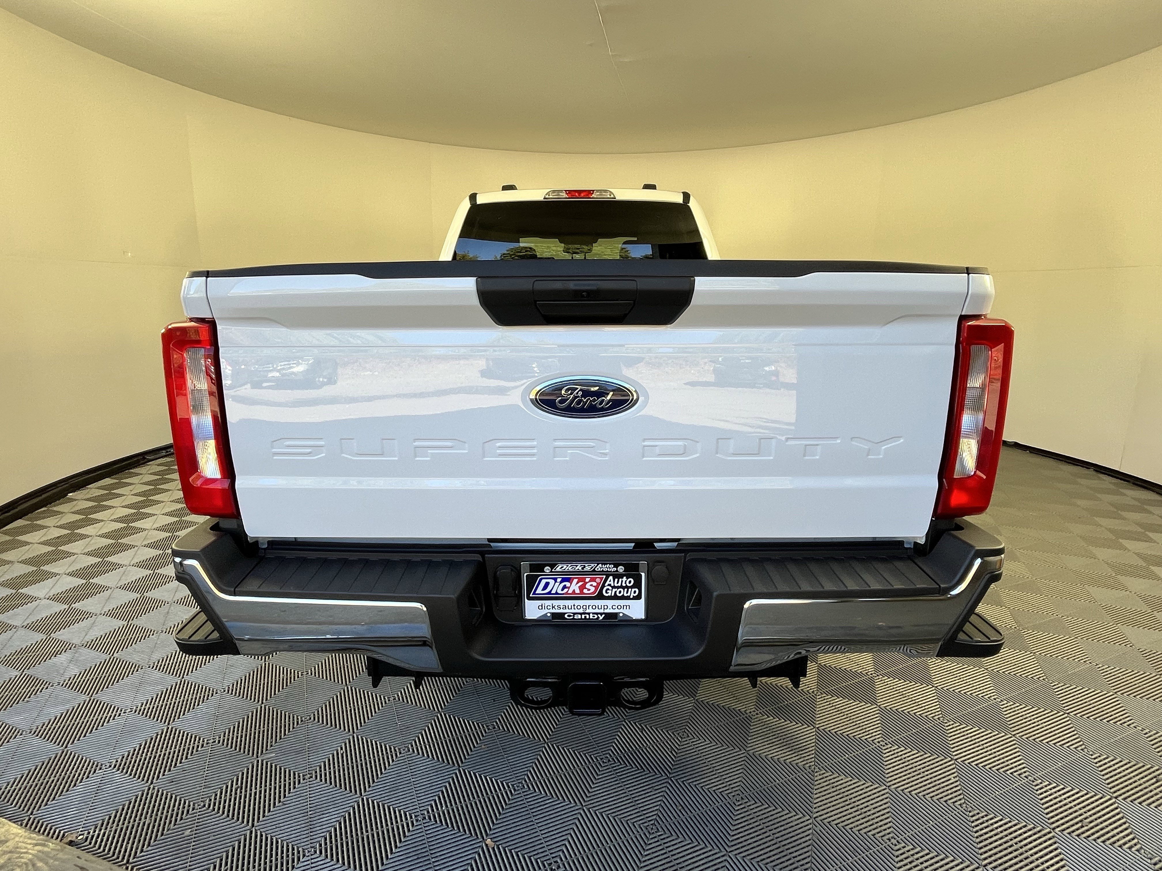 New 2026 Ford F350 XLT w/ FX4 Off-Road Package image 4