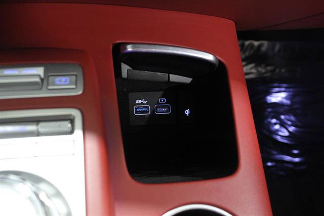 Used 2022 Genesis GV70 3.5T Sport w/ Sport Prestige Package image 16