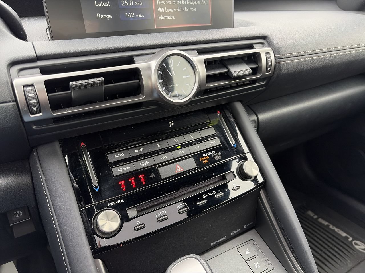 Used 2022 Lexus IS 350 F Sport w/ Accessory Package AWD/4WD image 27