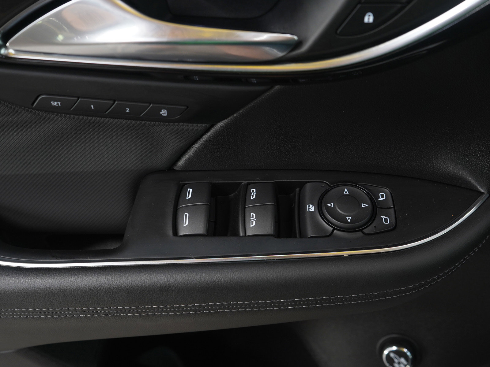 Used 2024 Buick Envision Preferred AWD/4WD image 21