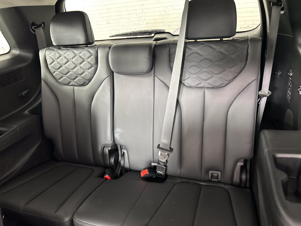 Used 2022 Hyundai Palisade Limited w/ Cargo Package FWD image 20